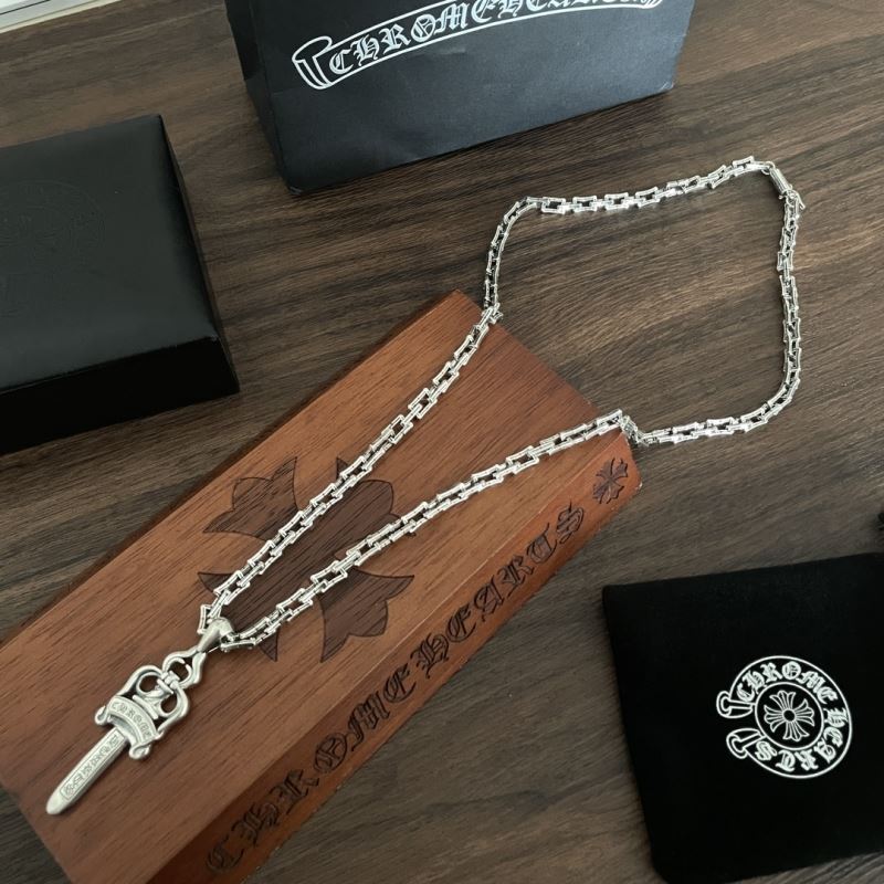 Ch**me He**ts necklaces